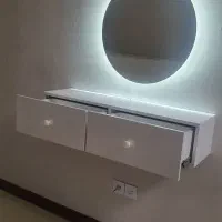 آینه و کنسول