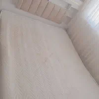 تخت خواب کاملا سالم