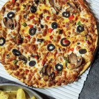 کارگر ساده در ساندویچی