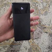 پاور بانک ۲۰ هزار، باتری کمی باد کردە