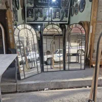 قاب آینه پنجره ای فلزی