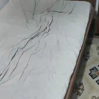 تخت و تشک یک و نیم نفره