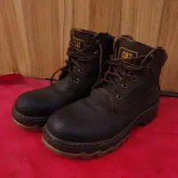 بوت و پوتین کاترپیلار