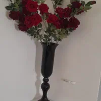 گل و گلدان