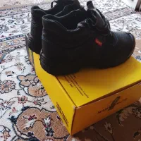 کفش ایمنی سایز 40