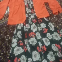 تعدادی لباس