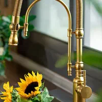 نصب تعمیرشیرآلات/ترکیدگی/خردکار/شبانه روزی/لوله کش