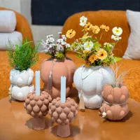 دکوراسیون خاص شامل ست وسایل دکورخاص لوسترگلدان و..