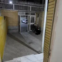 خانه-همکف-2خواب-120متر-کوی-پلیس