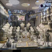 ویترین طلافروشی