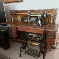 میز چرخ خیاطی