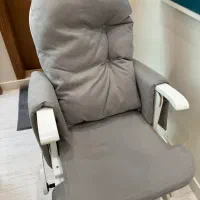 صندلی شیر دهی