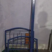 تخت یکنفره فلزی