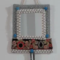 آینه سنتی و تابلو