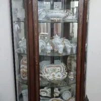 آیینه و کنسول و ویترین