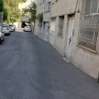 قلهک ( ۱۳۰ متر قابل سکونت و ساخت )