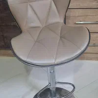 ۶عدد صندلی اپن جک دار و یک عدد جزیره چوبی کمد دار