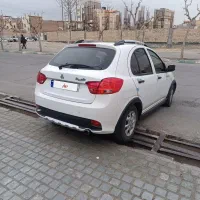 کوییک مدل 1402ولی در حد صفر 1404هست فنی وبدنه