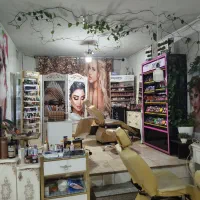 سالن زیبایی چهره نما  ارایه دهنده کلیه خدمات آرایش
