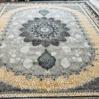 فرش ماشینی ۷۰۰ شانه کاشان در حد نو