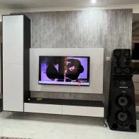 تی وی وال آماده نصب  TV wall جنس pvc در حد نو