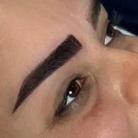 کاشت ابرو تضمینی