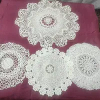 رومیزی و روی عسلی قلاب بافی شده