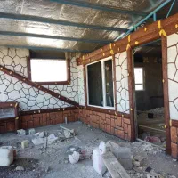 نمای سیمانی طرح چوب و سنگ