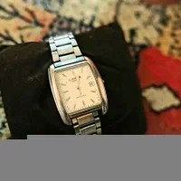 ساعت قدیمی لاروس Laros