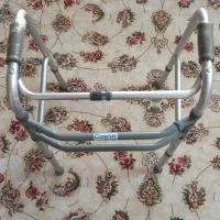 واکر آلومنیومی تاشو Care max