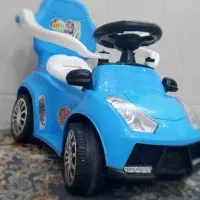 ماشین چهار چرخ