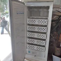 فروش فریزر ۱۲ فوت روشن