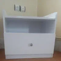 پاتختی نو بخاطر اینک دوتا بود یکیش ب فروش میرسد