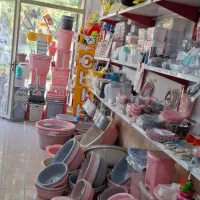 پلاستیک وریزه خورده آشپز خانه درهیدج