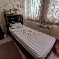 تخت خواب یک نفره با تشک