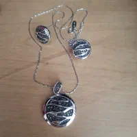گردنبند و گوشواره