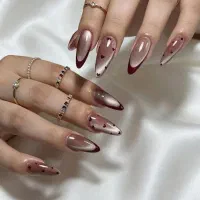 کاشت ناخن تخفیف ویژه