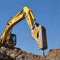 استخدام راننده بیل مکانیکی (پیکورزن) ساکن اراک