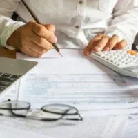 اگرنیازمندیک حسابداردورکارهستین  بامن تماس بگیرید