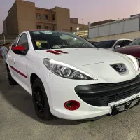 ۲۰۷ سقف قرمز