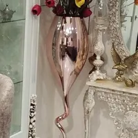گلدان وگل لاله