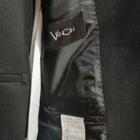 یک دست کت وشلوار کامل مردانه ودر حدنو( یک ملیون )