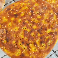 نون شیرمال فطیر