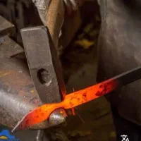 آهنگر ماشین آلات راه سازی
