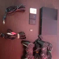 پلی استیشن 2 به همراه دسته و بازی