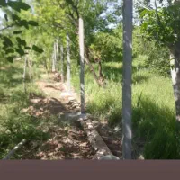 پایه فنس موجوداست