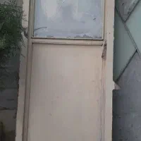 درب انباری با چهار چوب
