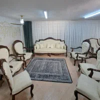 مبل گندمی تعویض با مبلمان فرسوده و دست دو