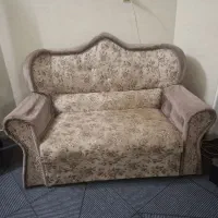 مبل چهار نفره تمیز مرتب