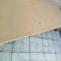تخت برای  نشستن  داخل حیاط و زیر رخت خواب